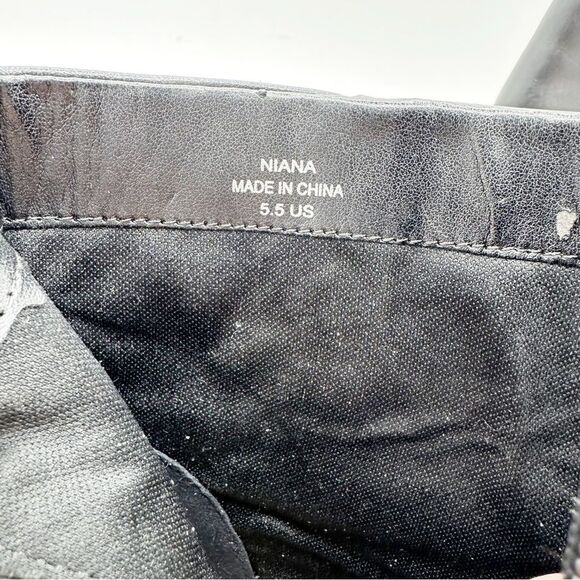 Neiman Marcus Niana Almond‎ Toe Bootie Black Leather Oval Sculptural Heel Sz 5.5 - Picture 12 of 12